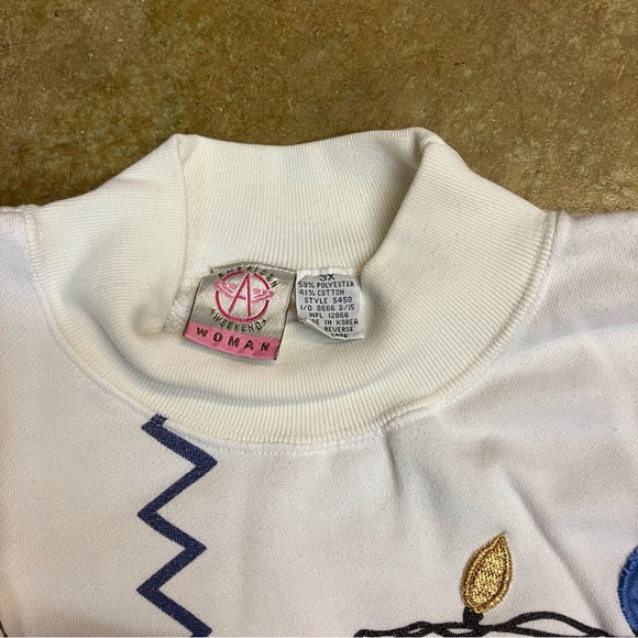 Vintage Christmas sweatshirt! - Picture 5 of 6